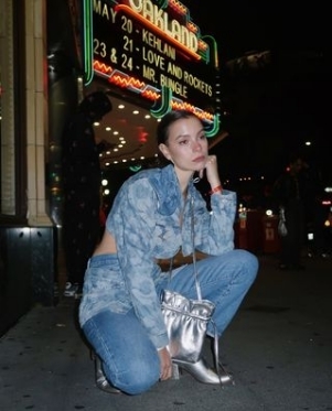 Paprika photos - Levi's