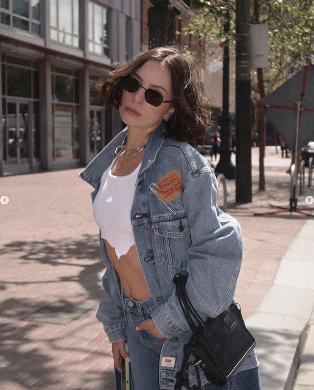 Paprika photos - Levi's