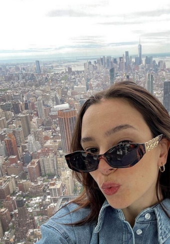 Paprika photos - Levi's